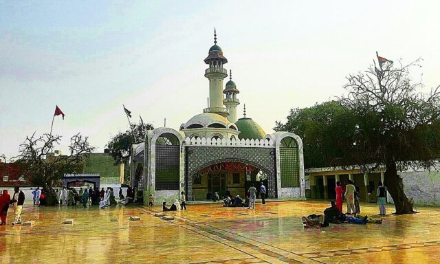 Islam and Sufism in Punjab